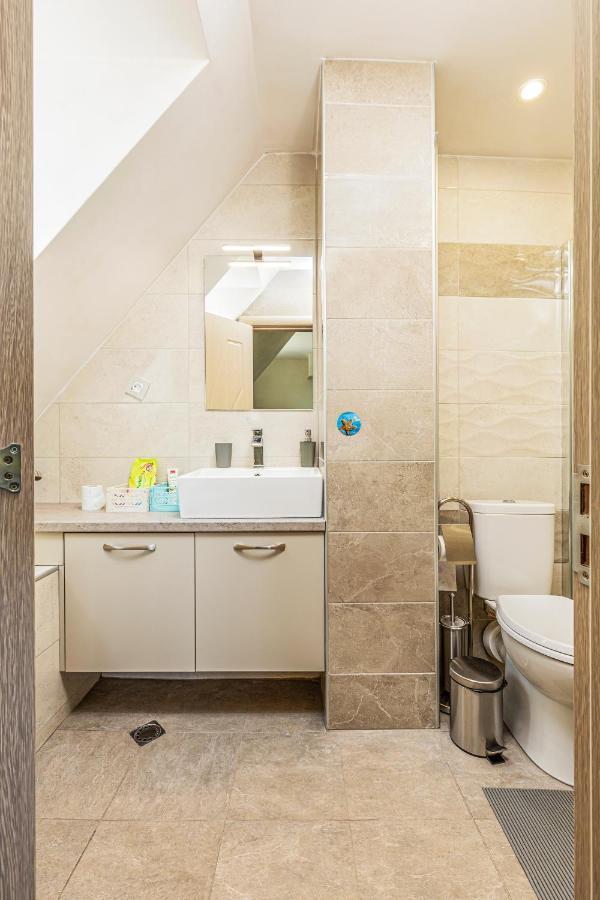 플로브디프 Fancy 1Bd Penthouse With Terrace Near The Centre By Flat Mаnager 아파트 외부 사진